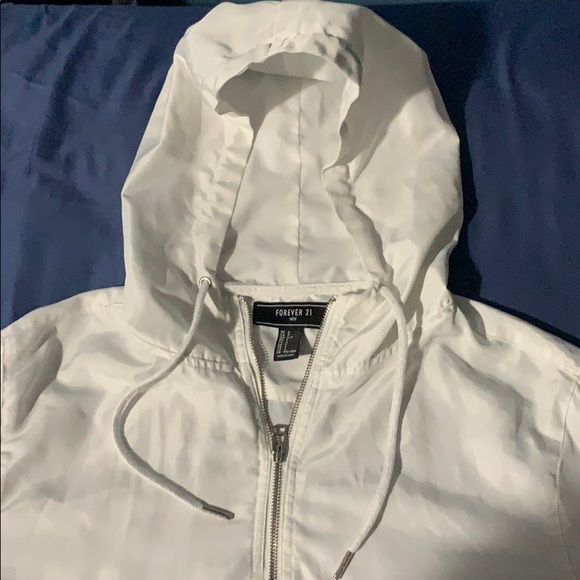 FOREVER 21 MEN Short Sleeve Hoodie. - Picture 2 of 6